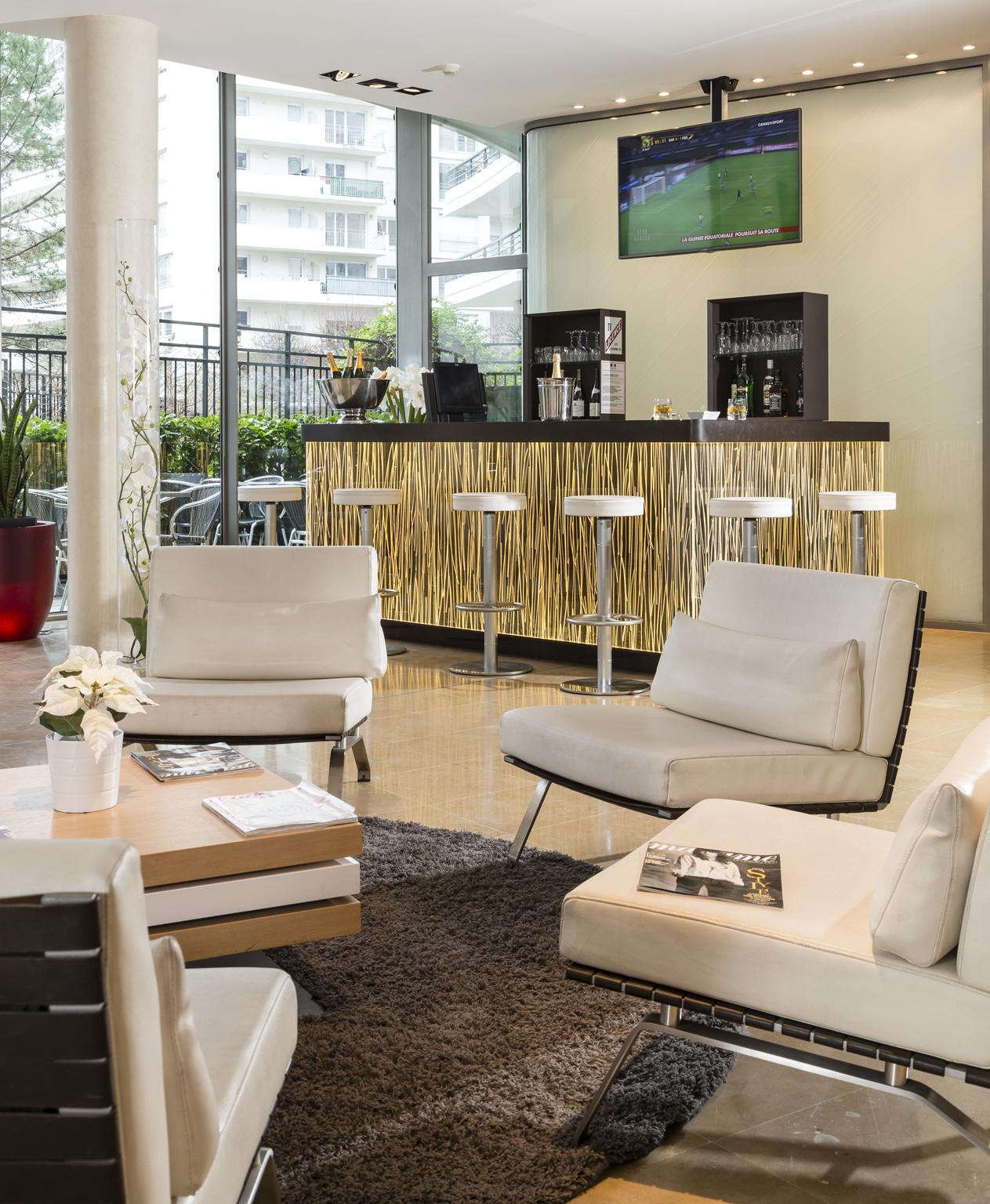 Residhome Courbevoie La Defense Eksteriør billede