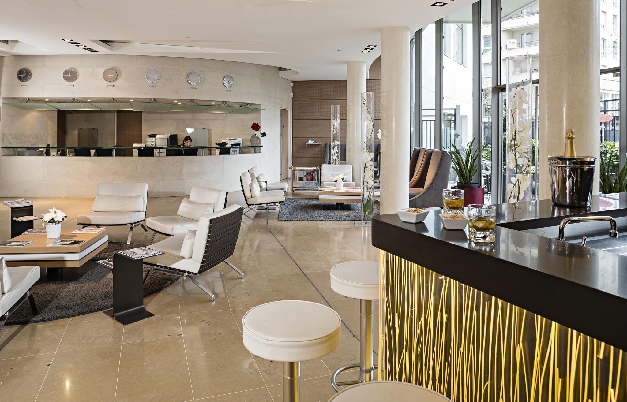Residhome Courbevoie La Defense Eksteriør billede
